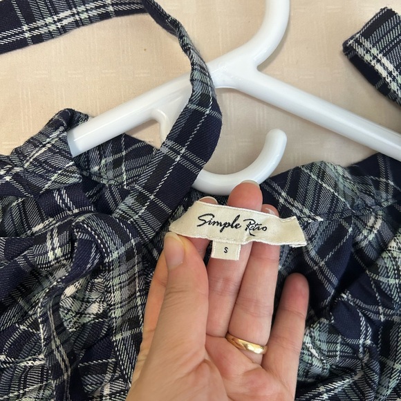 💙Vintage Cold-Shoulder Navy Plaid Midi Dress with Long Sleeves Like New size S - Picture 8 of 14